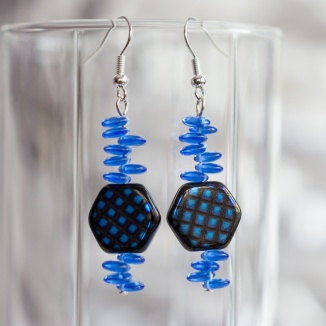 Fronsinine earrings with lentil beads