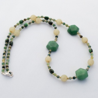 Manutine necklace with jade, agate and malachite